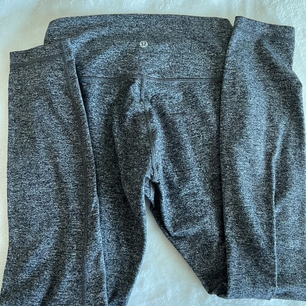 Lululemon Gray Wunder Under Leggings